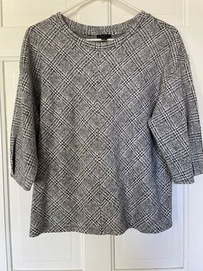 Ann Taylor Black and White Top